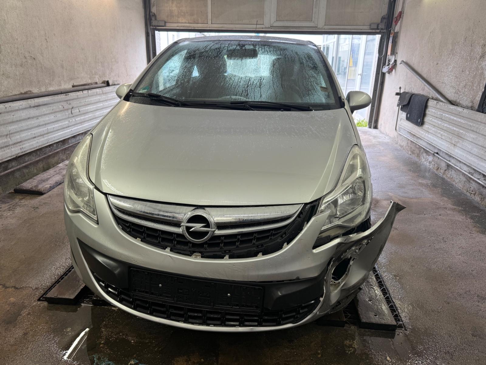 Opel Corsa D Active