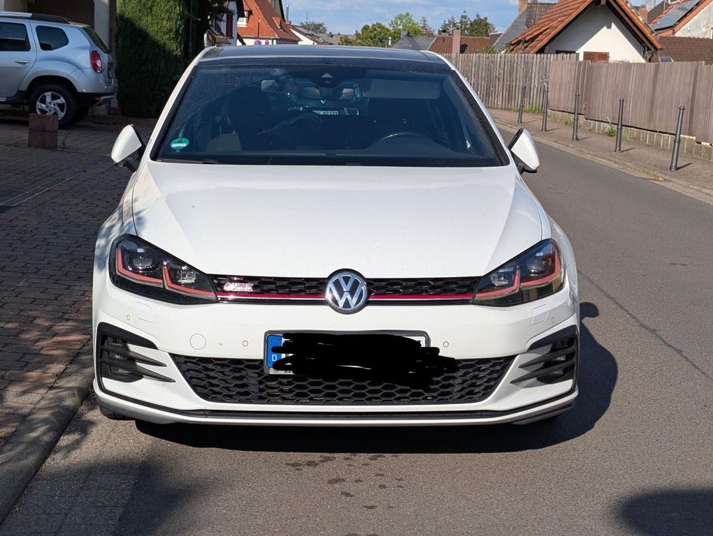 Image of Volkswagen Golf