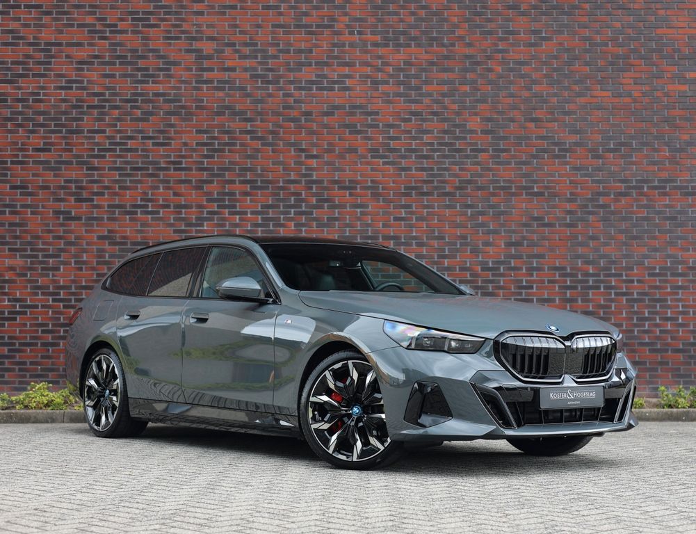BMW 550