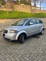 Audi A2 1.4 TDI 75Cv 2003 - Audi A2 mit Diesel-Antrieb: Limousine