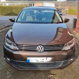 Volkswagen Jetta 1.6 TDI Comfortline BlueMotion Navi PDC  - Volkswagen Jetta Comfortline mit Diesel-Antrieb