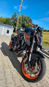 KTM Superduke R - KTM SUPERDUKE
