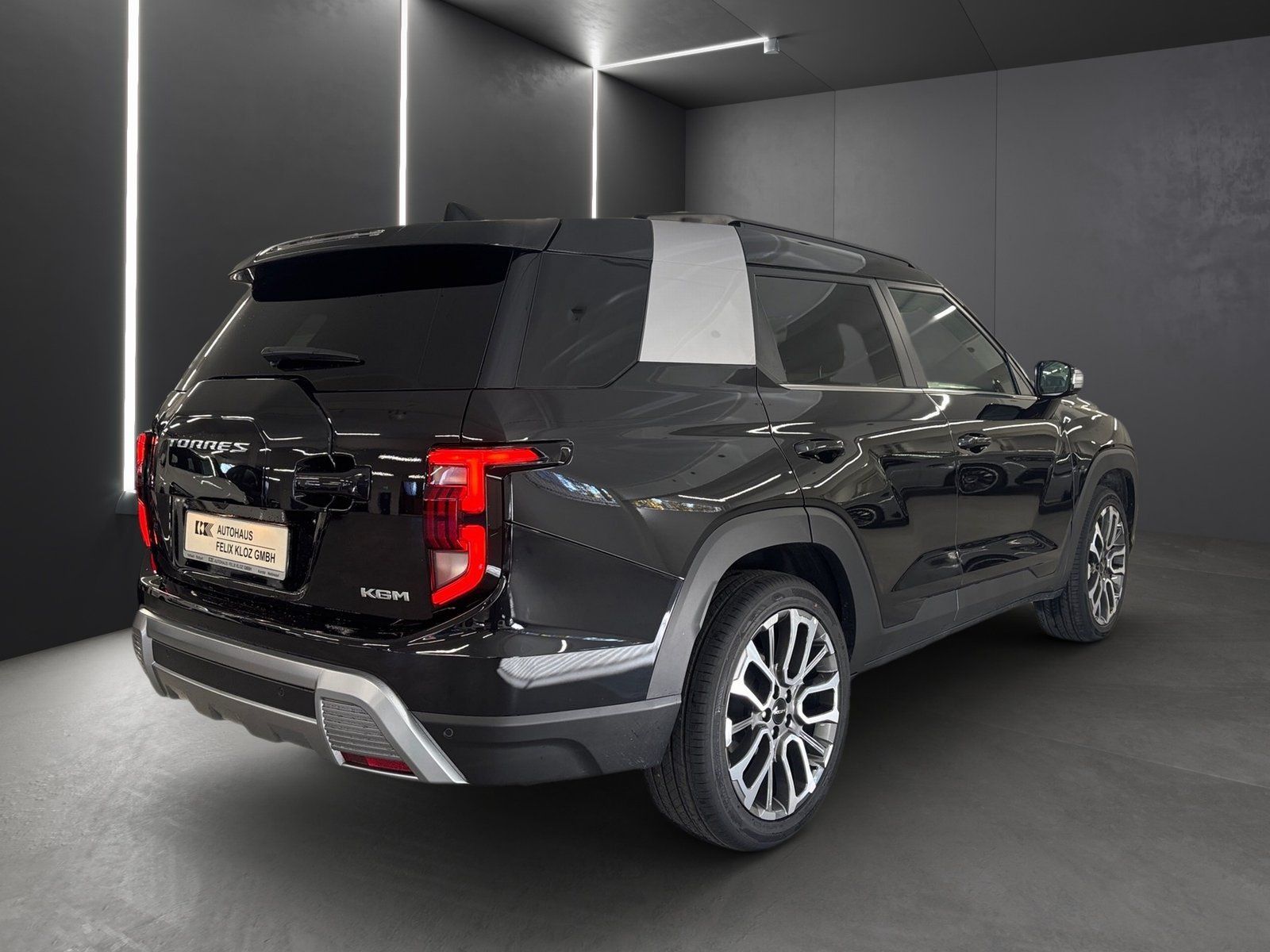 Fahrzeugabbildung KGM Torres Forest 2WD*ACC*Keyless*Kamera*20"*Totwink