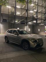 BMW  X1  23 d Automatik - BMW 123 aus 2010