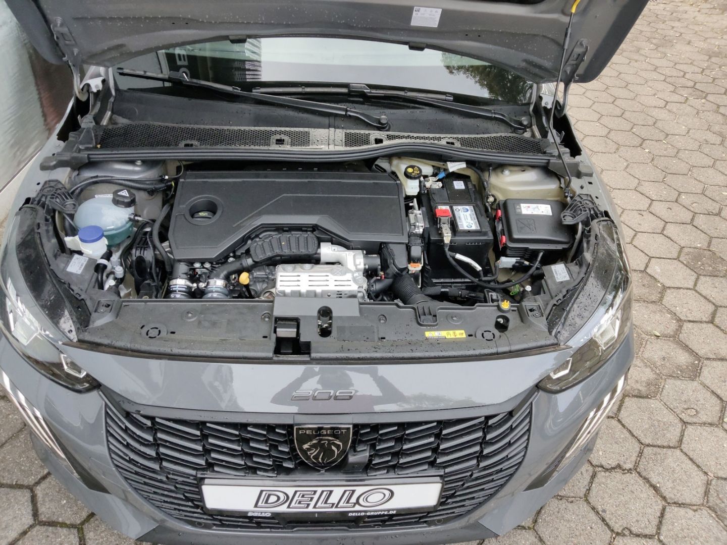 Peugeot 208 - Bild 14