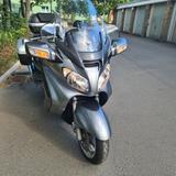 Suzuki Burgman650 Exevutive - SUZUKI BURGMAN 650