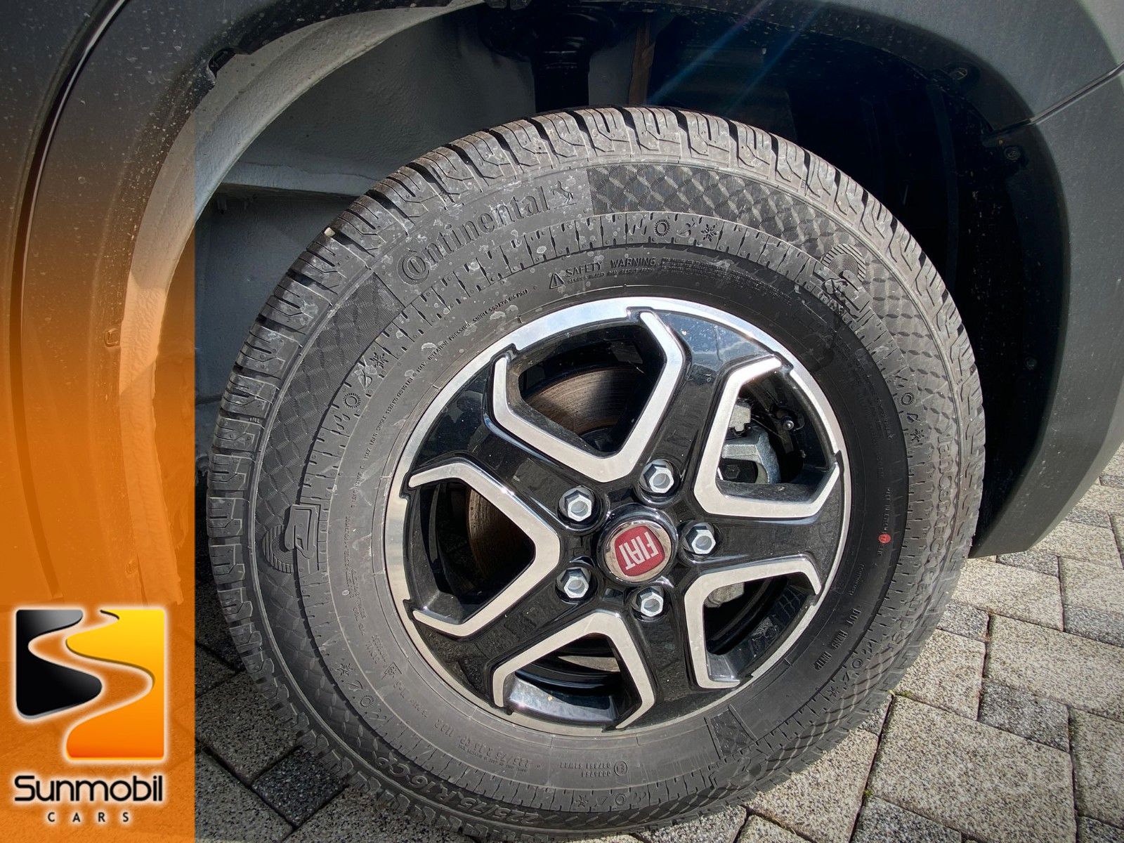 Fahrzeugabbildung Weinsberg CaraBus 600 DQ 140 PS Navi RFK