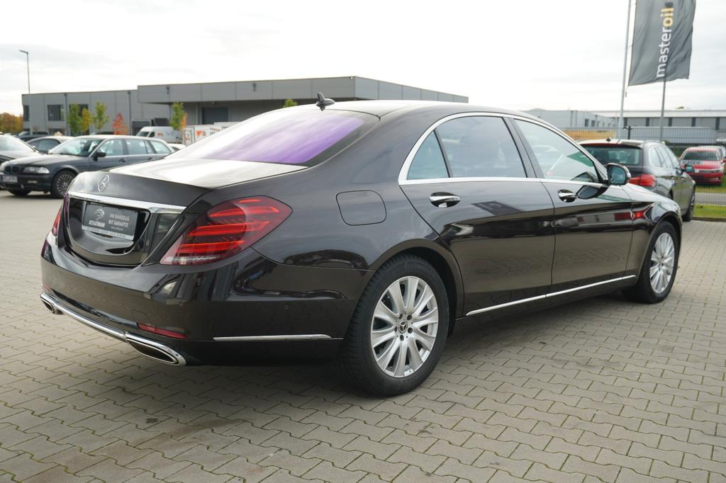 Mercedes-Benz S 560