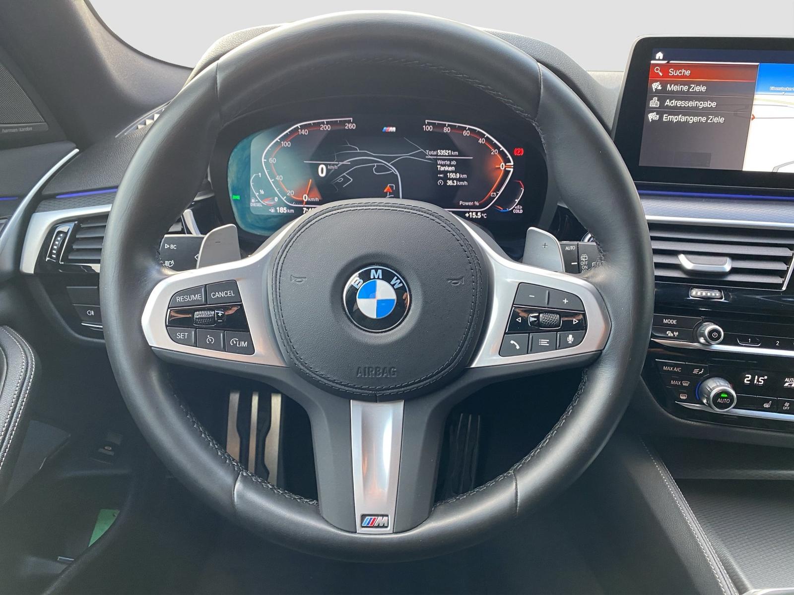 BMW 530d Touring ///M-Sport LED Luftfed. PanoSD AHK