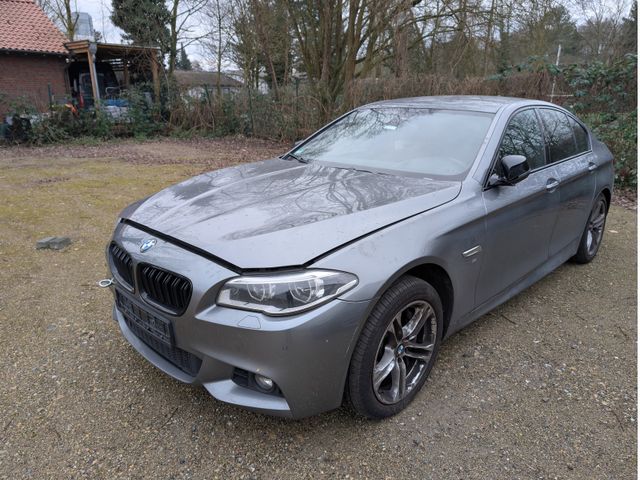 BMW 530d xDrive M Paket *Motorschaden*