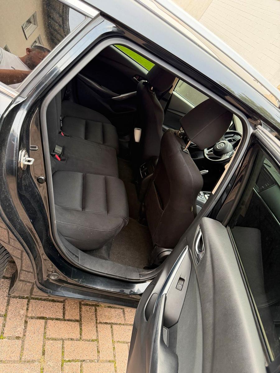 Mazda 2 2014 — photo 9