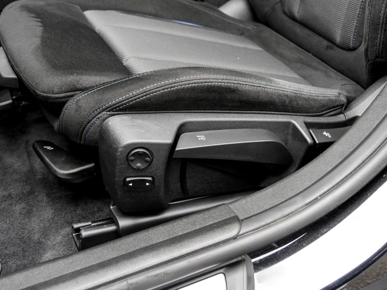 BMW 320 - Bild 14