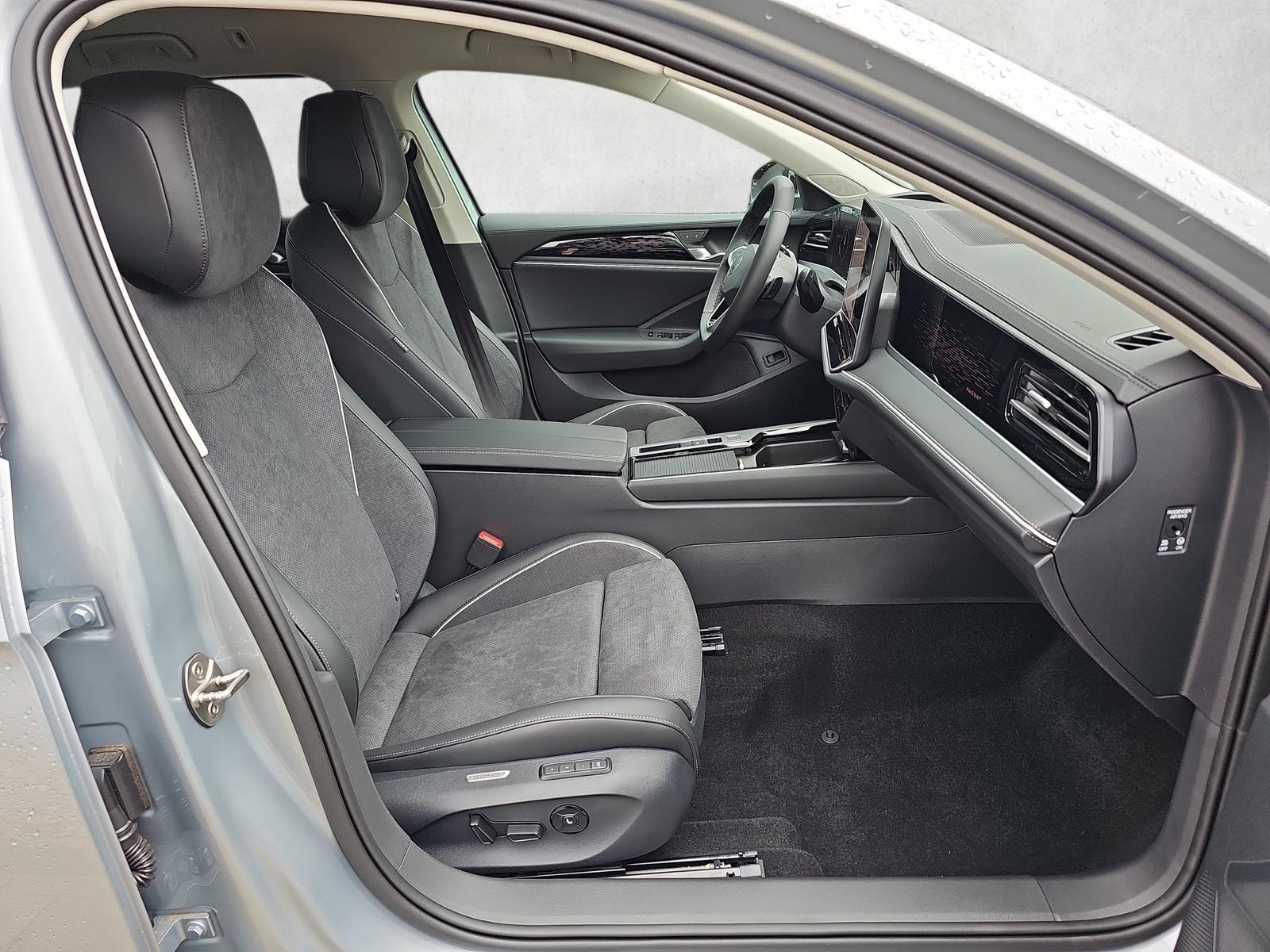 Volkswagen Passat Variant 2.0 TDI DSG Elegance IQ.Light AHK