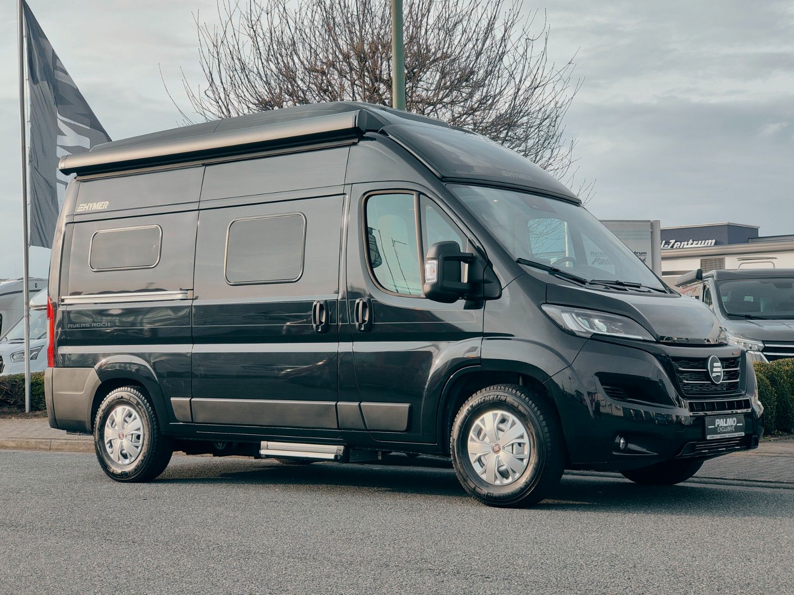 Fahrzeugabbildung HYMER / ERIBA / HYMERCAR AYERS ROCK - NEU! SOFORT LIEFERBAR