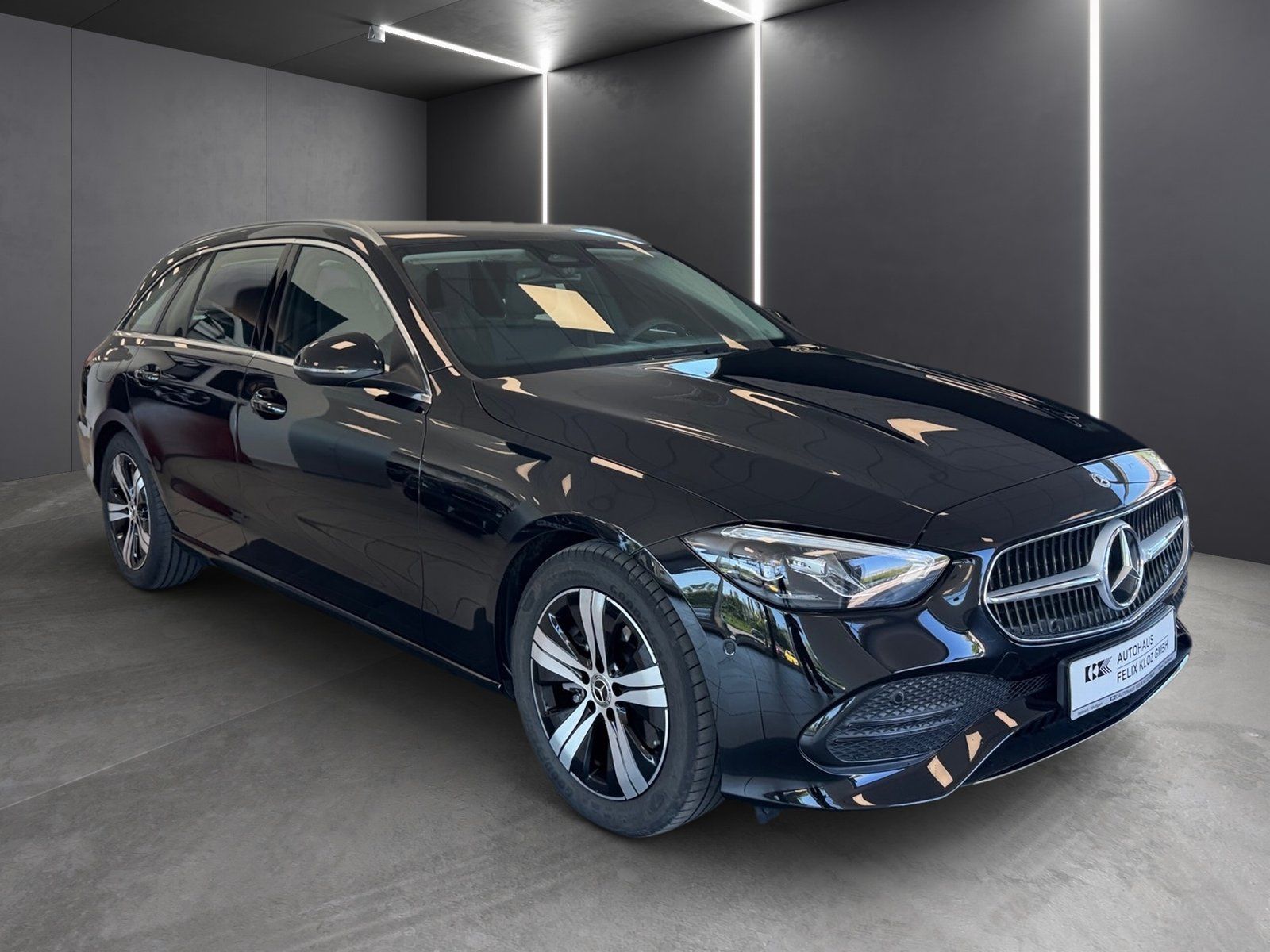 Fahrzeugabbildung Mercedes-Benz C 200 T Avantgarde*AHK*Standheizung*LED*Kamera*