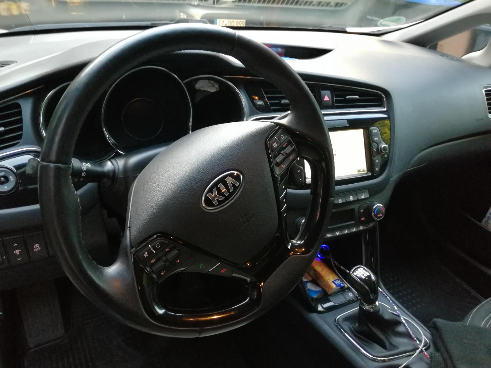 Kia cee'd Sportswagon 1.6 CRDi DCT Spirit Sports...