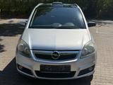 Opel Zafira B 2.2 Cosmo*KLIMAAUTOM*PANO*T.LEDER*TOP* - gebrauchte Opel Zafira aus dem Jahr 2007