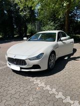 Maserati Ghibli 3.0 V6 S Q4 Automatik S - Maserati Ghibli in Düsseldorf