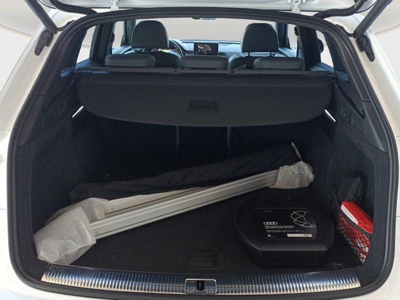 Fahrzeugabbildung Audi Q5 2.0 40 TDI quattro sport S-Tronic S-line