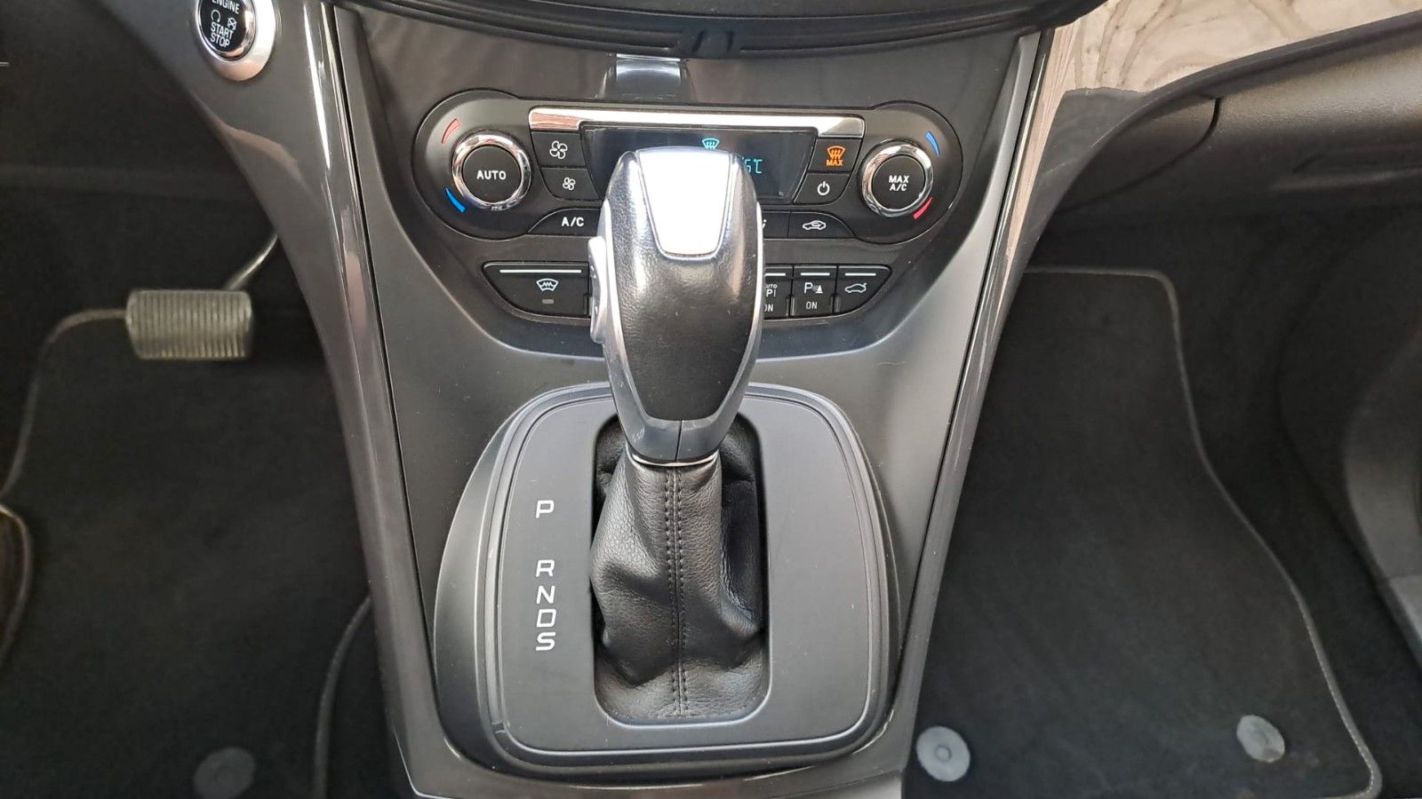 FORD Kuga