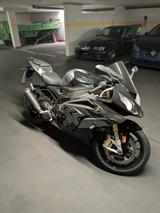 BMW S1000RR Checkheftgepflegt / Top Zubehör