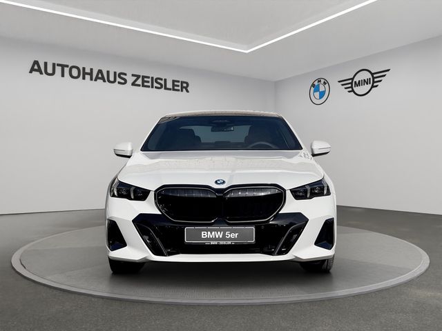 Foto Nummer 5: BMW 530e xDrive
