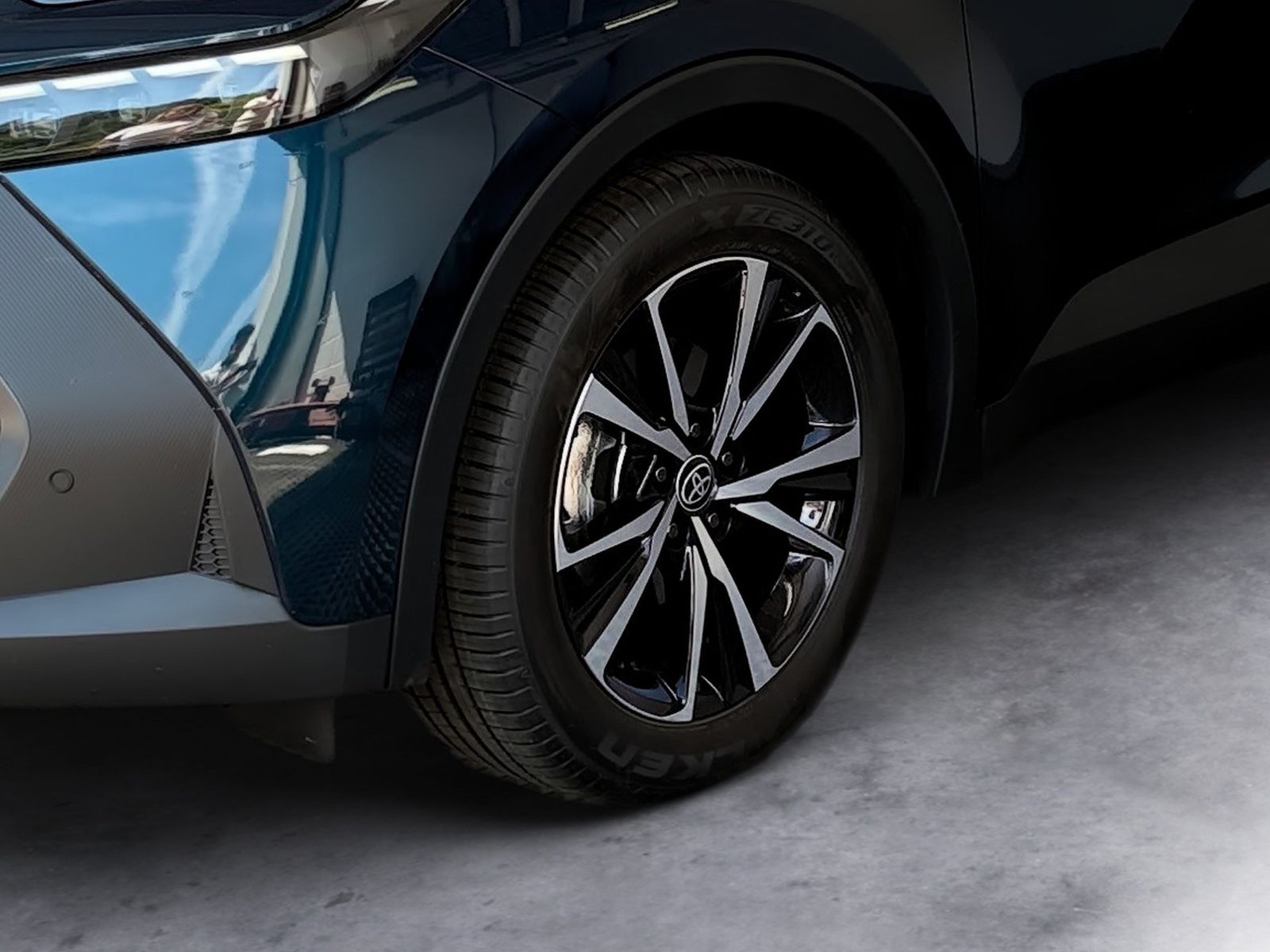 Fahrzeugabbildung Toyota C-HR 2.0 FWD Teamplayer +Technik P. LED,Navi,SHZ