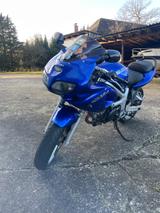 Suzuki SV650 S - SUZUKI 2002 SV650S