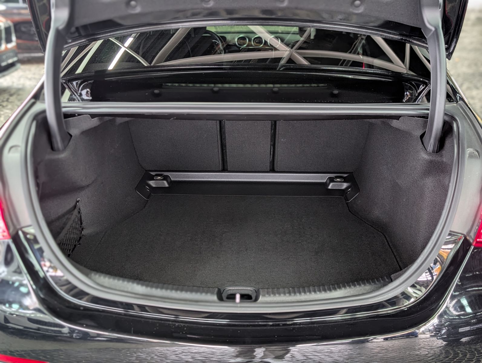 Fahrzeugabbildung Mercedes-Benz C 220 d AMG Night DIG. LIGHT MEMO IHC+ LEDER KAM