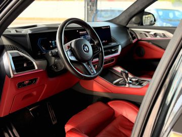 BMW XM - 10