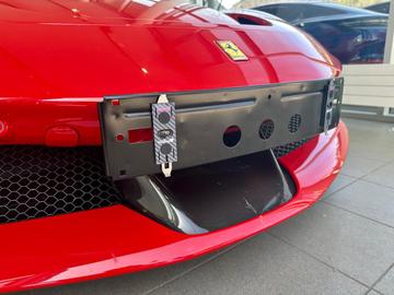 2024 Ferrari SF90 照片 9
