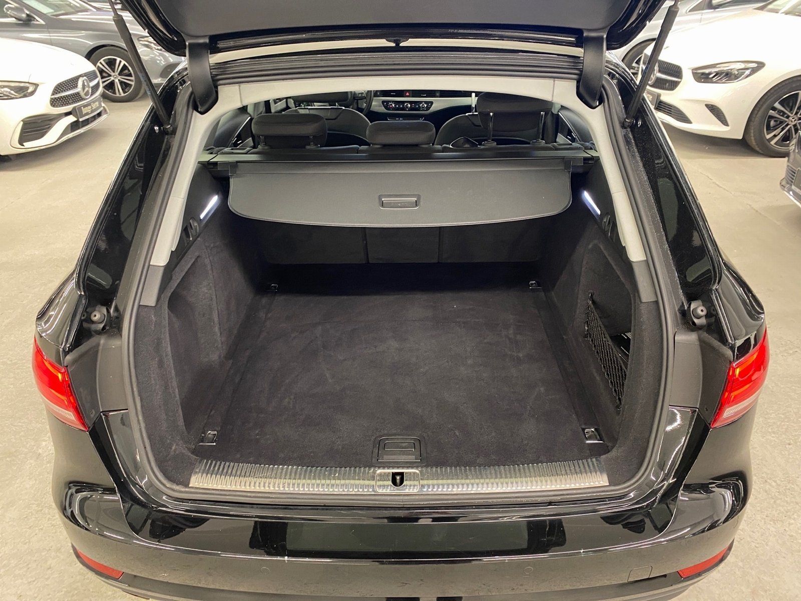 Fahrzeugabbildung Audi A4 1.4 TFSI Avant*MMI-Navigation*Xenon*SHZ*PDC*