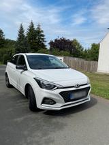 Hyundai i20 Advantage - Hyundai i20: Advantage