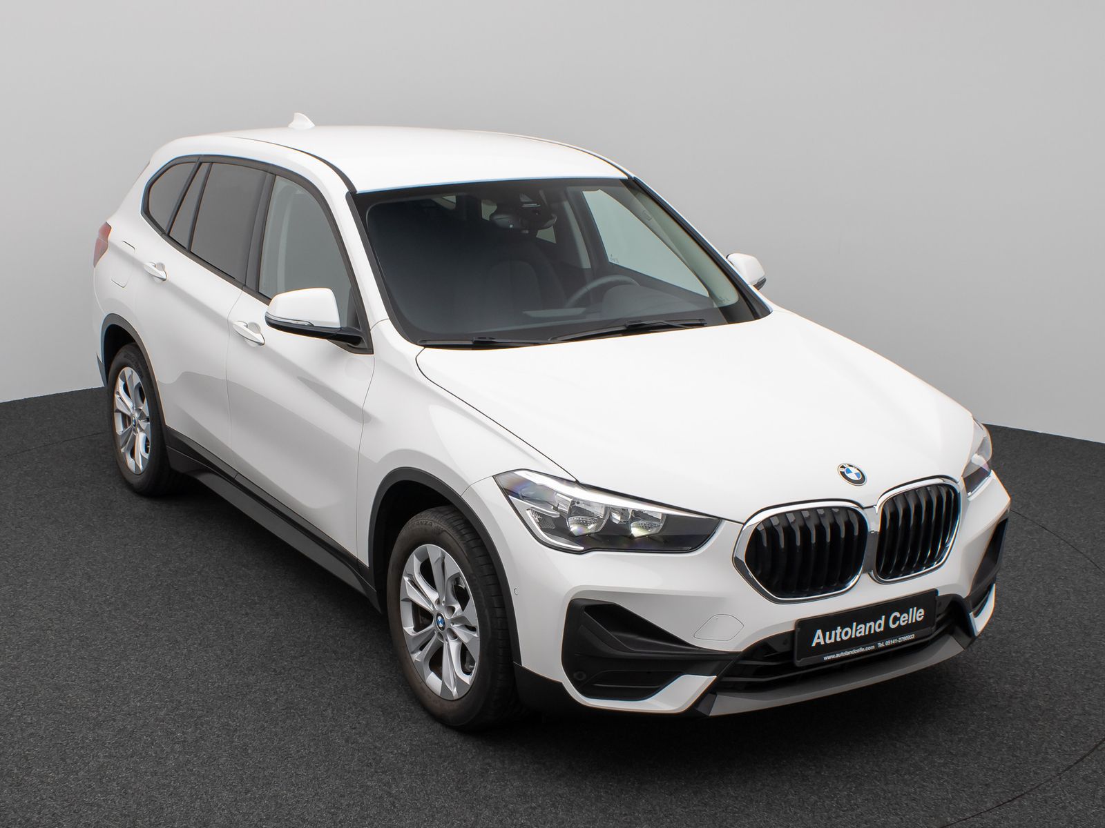 Fahrzeugabbildung BMW X1 xD25e Parkassist DAB Navi Geschwindigkeitsreg