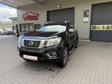 Nissan Navara NP300 Tekna Double Cab 4x4 *AHK *LED - Nissan Navara mit Panoramadach