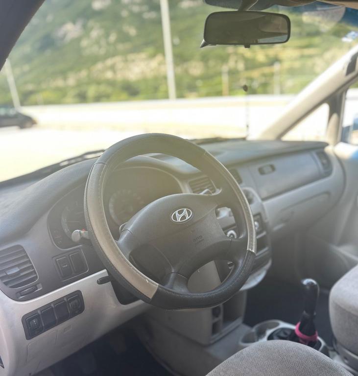 Hyundai Trajet