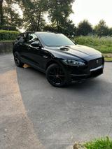 Jaguar F-Pace 20d AWD Prestige Aut/Leder/20Zoll/Standh/ - Jaguar F-Pace in Bochum