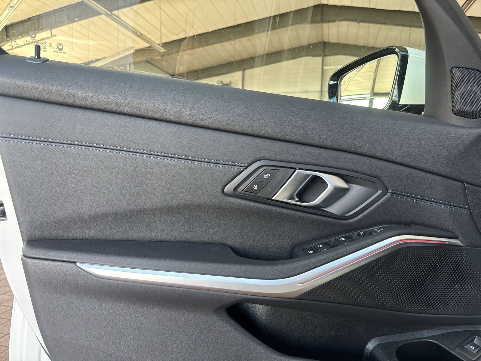 BMW 330 - Bild 18