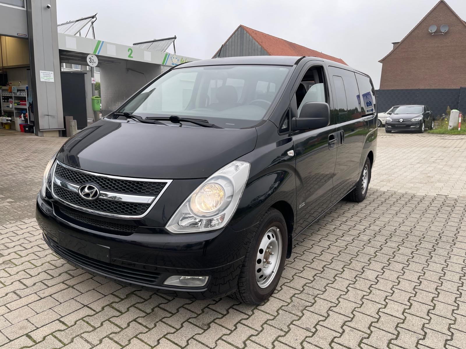 Hyundai H-1 Travel Premium