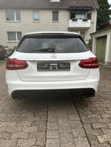 Mercedes-Benz C 300 T AMG Line Night Paket  - Mercedes-Benz C 300: Kombi, Automatik, Klimaautomatik