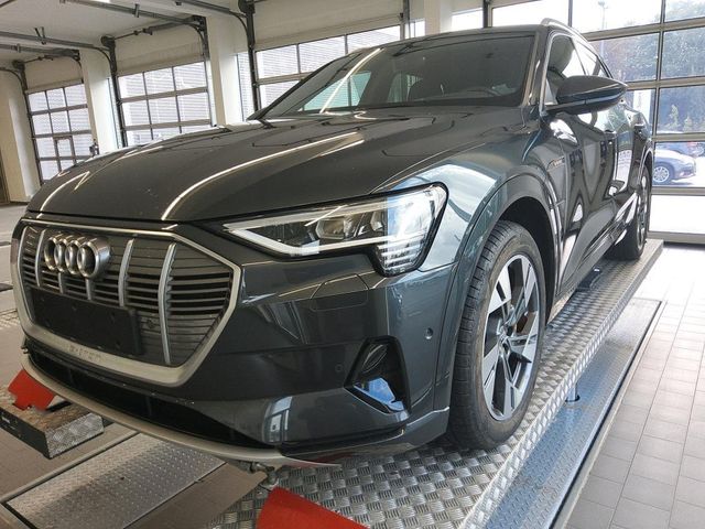 Audi E-TRON 50 Q S LINE/MATRIX/ACC/HuD/PANO/AHK/KAM.