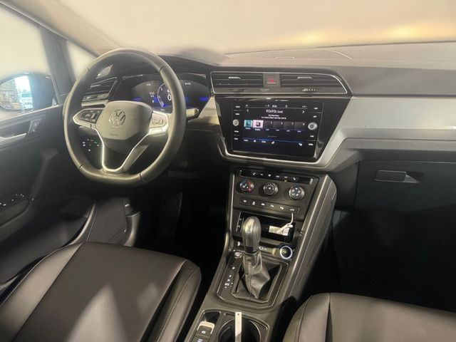 Touran TAXI / MIETWAGEN 2.0 TDI 150 PS DSG LED+A