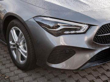 Mercedes CLA 200 Shooting Brake - 2