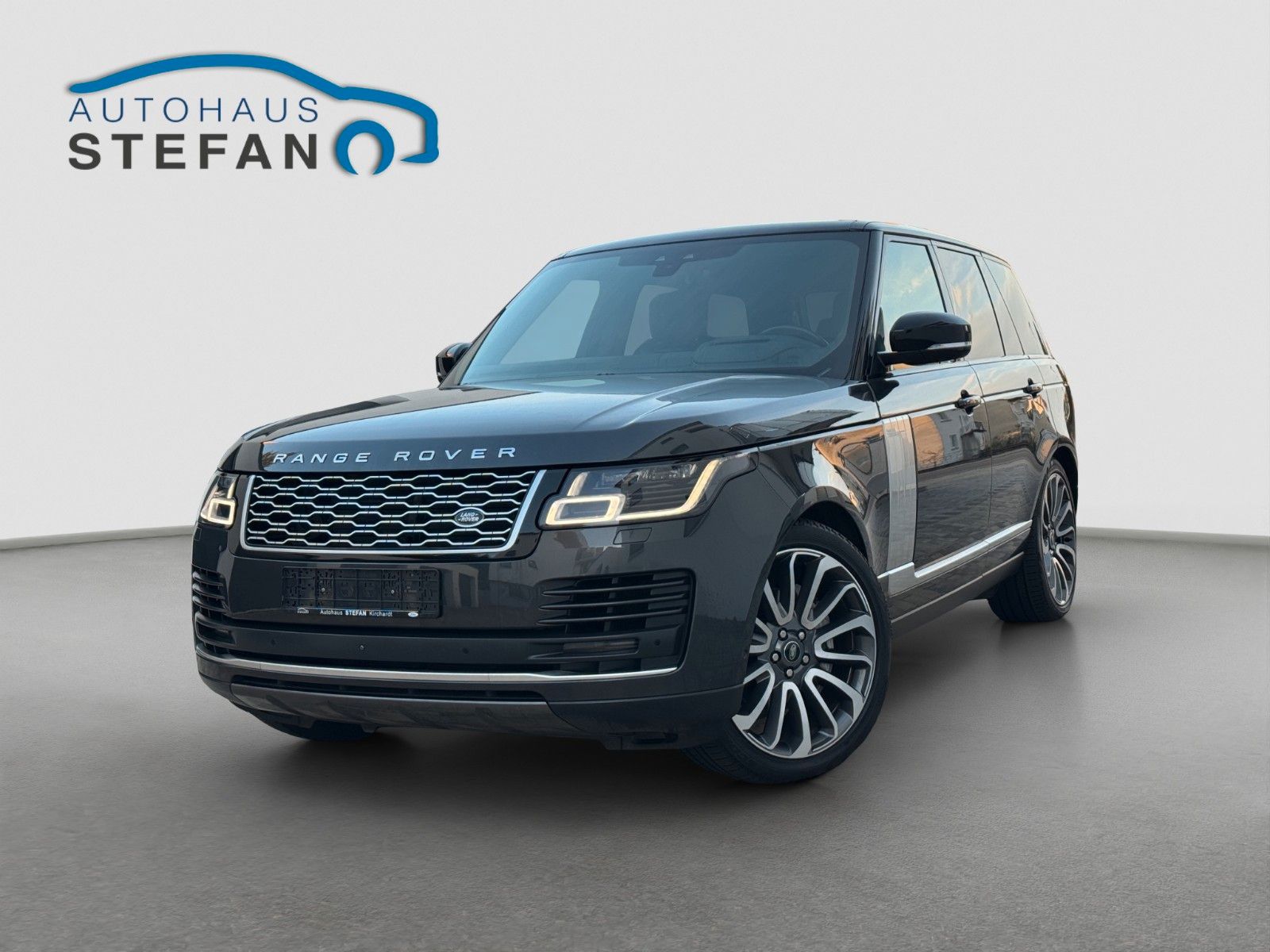 Land Rover Range Rover D300 Vogue