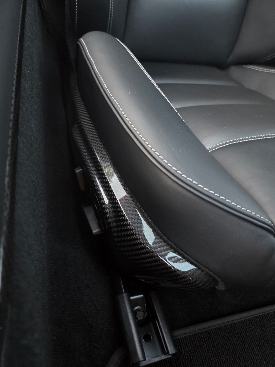 Fahrzeugabbildung Mercedes-Benz SLS AMG/BRD/Fast wie neu/Full Carbon/1A Historie