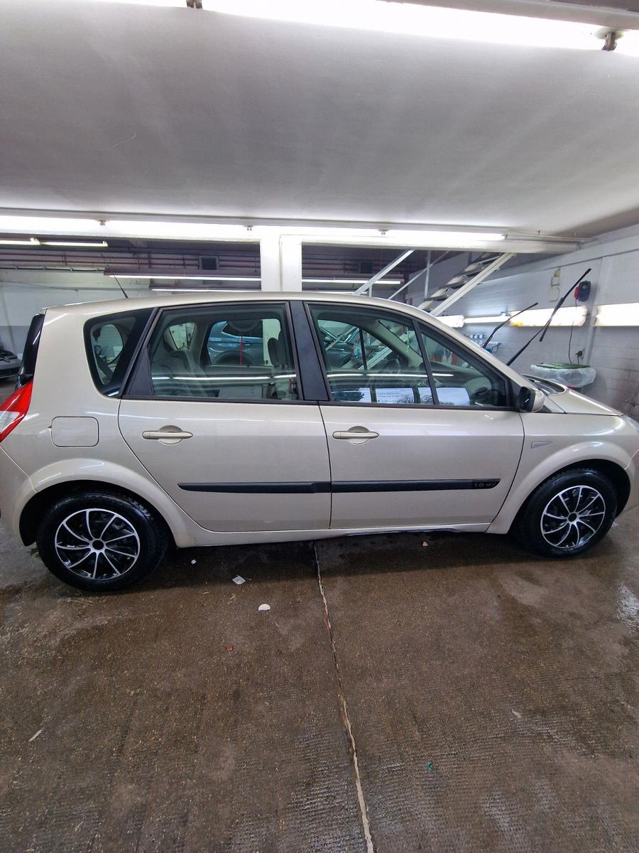 Renault Scenic 2007 — фото 15
