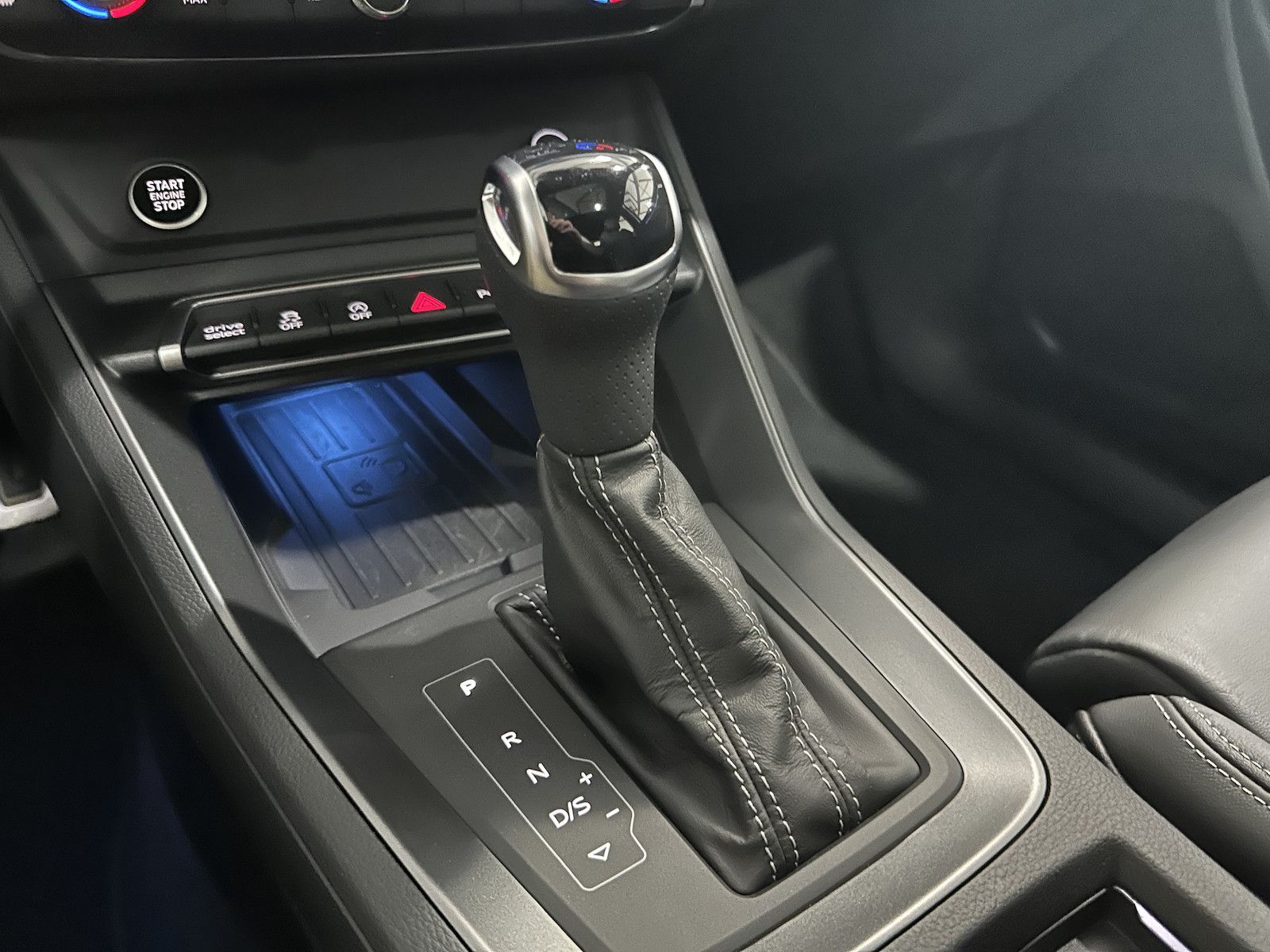 Fahrzeugabbildung Audi Q3 Sportback 35 TDI S line/Pano/Matrix/20´/RFK