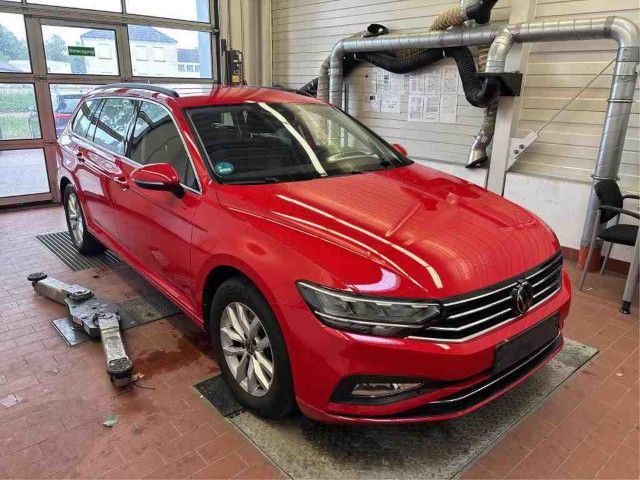 Volkswagen Passat Variant - Bild 3
