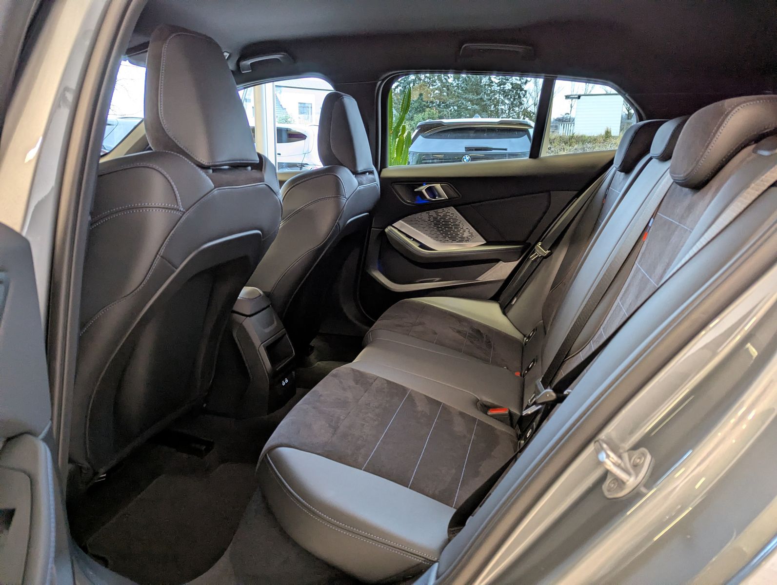 BMW 120 i M-Sport LED-Adaptiv AHK Kamera 18" - Image 13