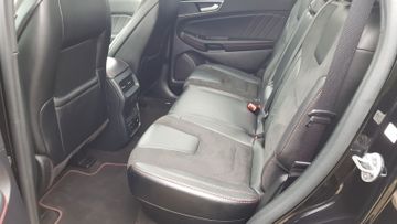 Fahrzeugabbildung Ford Edge ST-Line 4x4